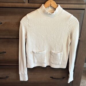White ribbed turtleneck from the Zara Trafaluc size Small